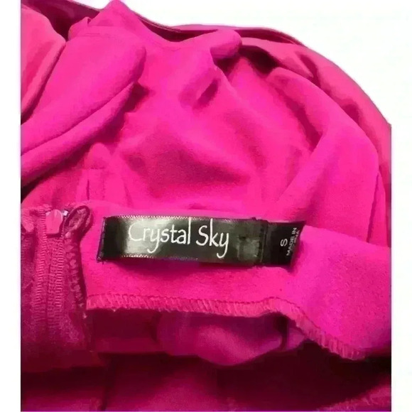 Celebrity Sky pink shorts romper size small. - Picture 9 of 10